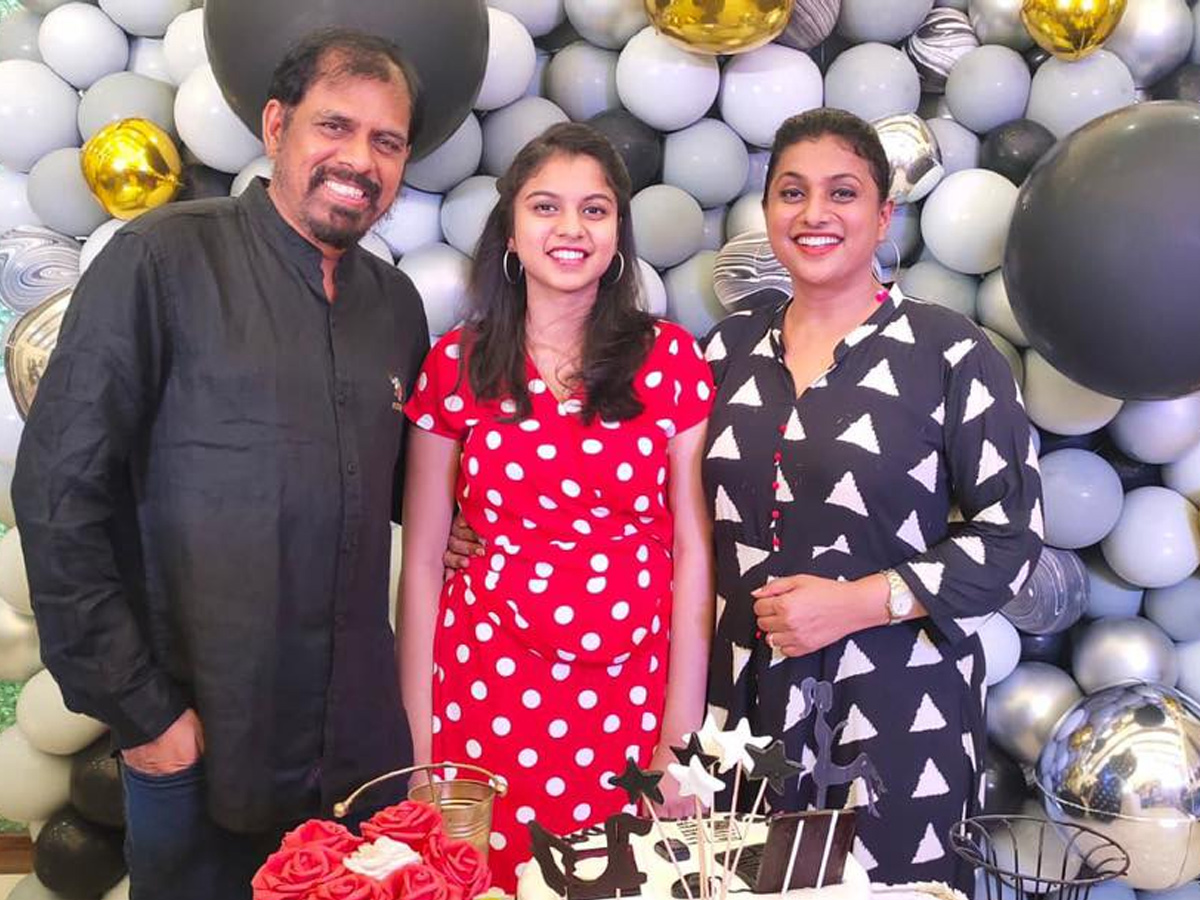 Anshumalika Selvamani  Birthday Photos - Sakshi8