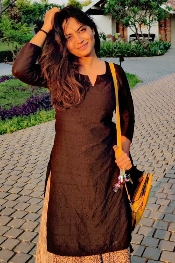 Bigg Boss Season 4 Dethadi Alekhya Harika Photo Gallery - Sakshi14