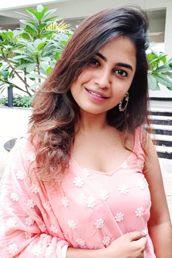 Bigg Boss Season 4 Dethadi Alekhya Harika Photo Gallery - Sakshi22