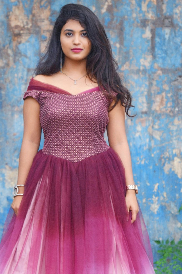 Bigg Boss Season 4 Dethadi Alekhya Harika Photo Gallery - Sakshi5