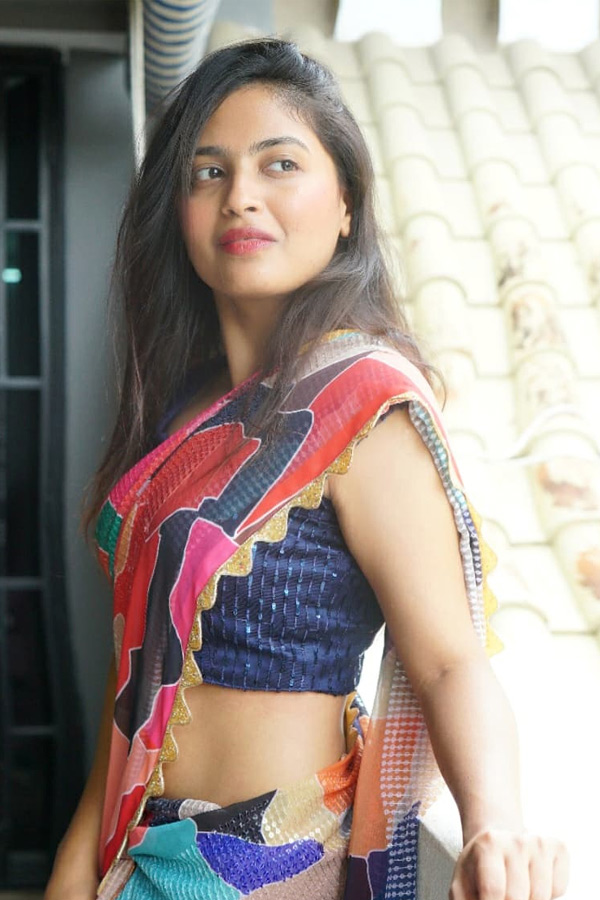 Bigg Boss Season 4 Dethadi Alekhya Harika Photo Gallery - Sakshi7