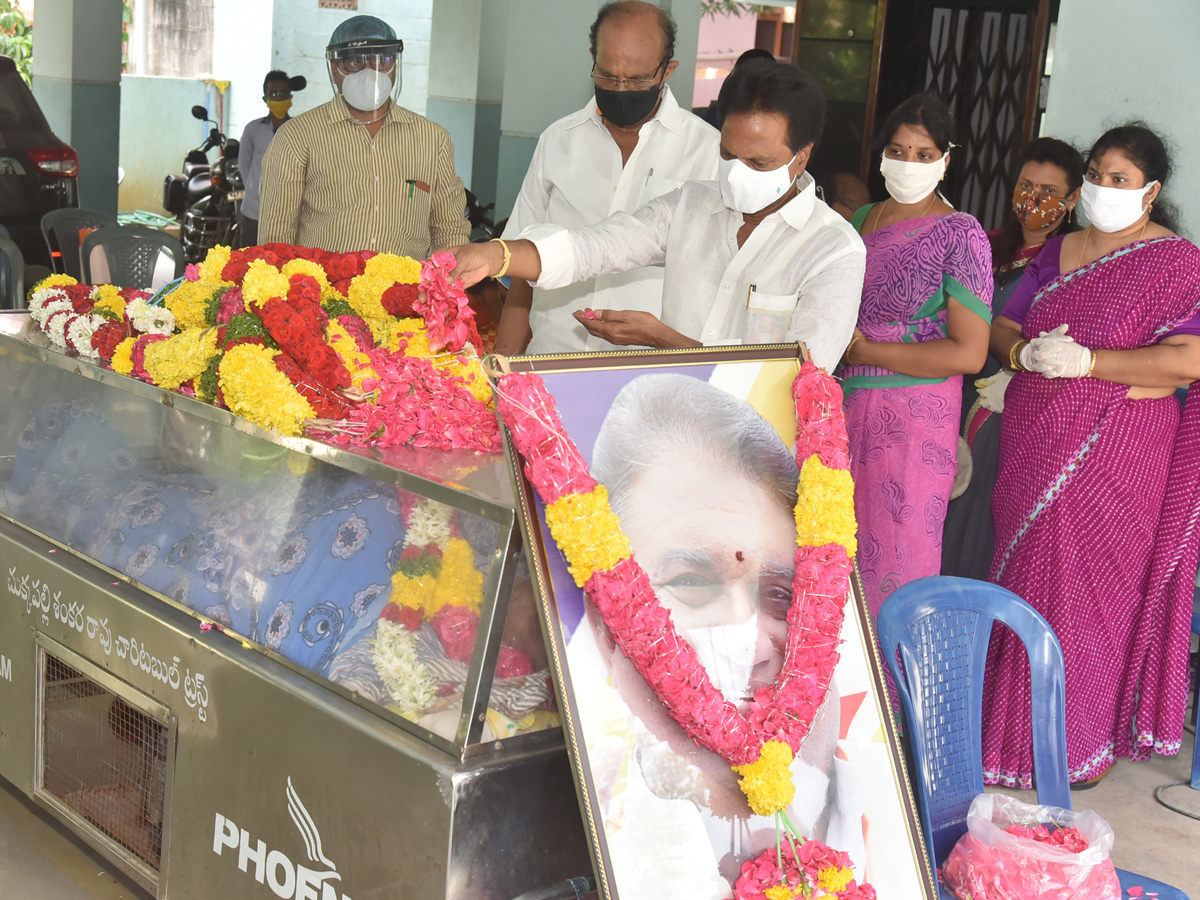 Jaya Prakash Reddys funeral ended Photo Gallery - Sakshi6