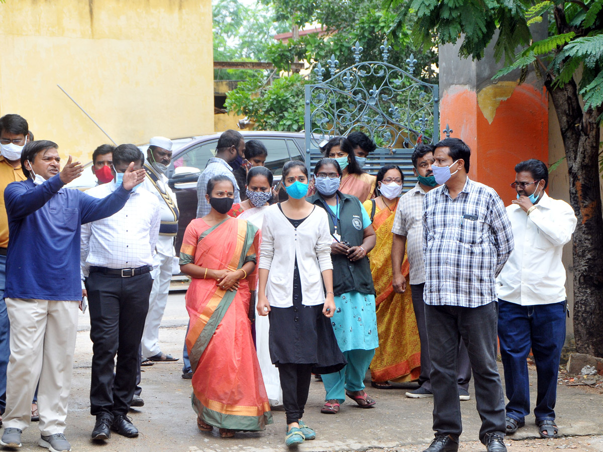 one day collector programme anantapur photos - Sakshi5