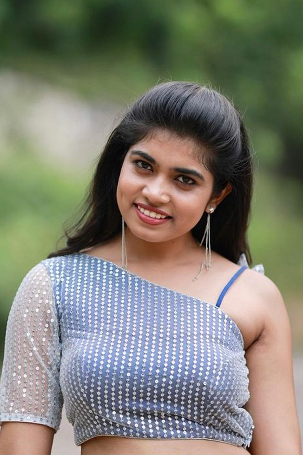 Rithu Chowdary Photos - Sakshi11