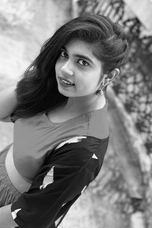 Rithu Chowdary Photos - Sakshi18
