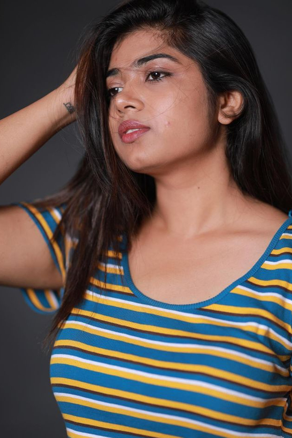 Rithu Chowdary Photos - Sakshi21