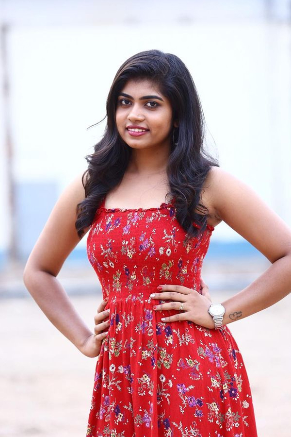 Rithu Chowdary Photos - Sakshi48
