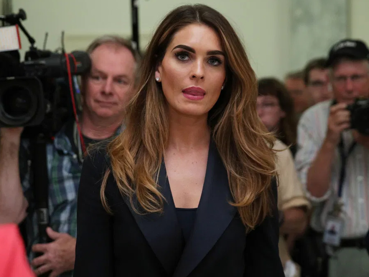 Donald Trump aide Hope Hicks Photo Gallery - Sakshi23