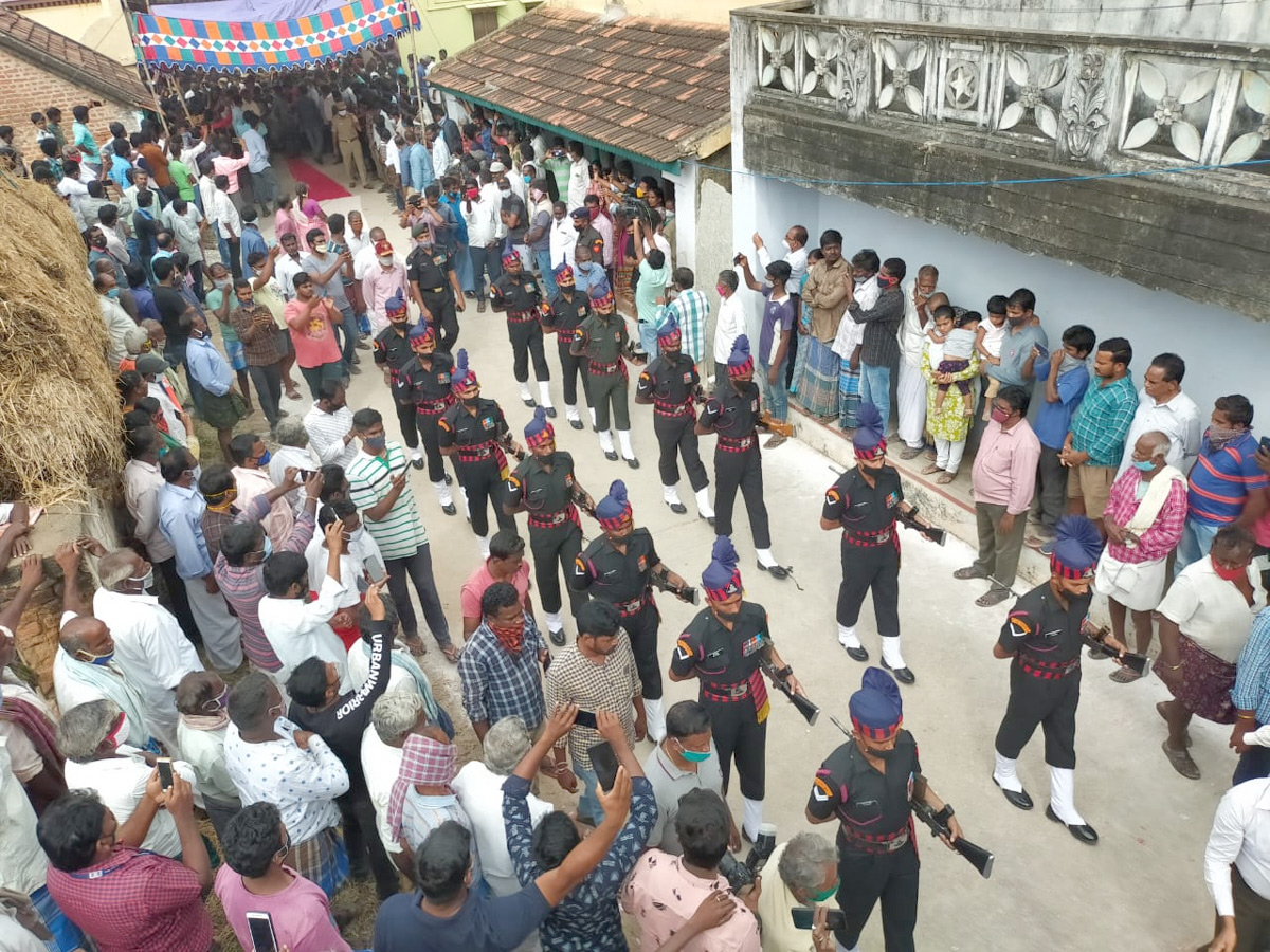 jawan praveen kumar reddy funerals today reddyvaripalli photo gallery - Sakshi22