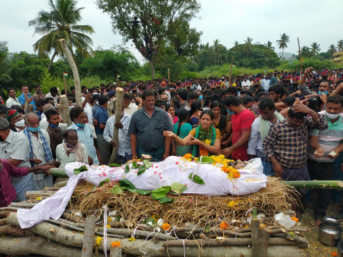 jawan praveen kumar reddy funerals today reddyvaripalli photo gallery - Sakshi25