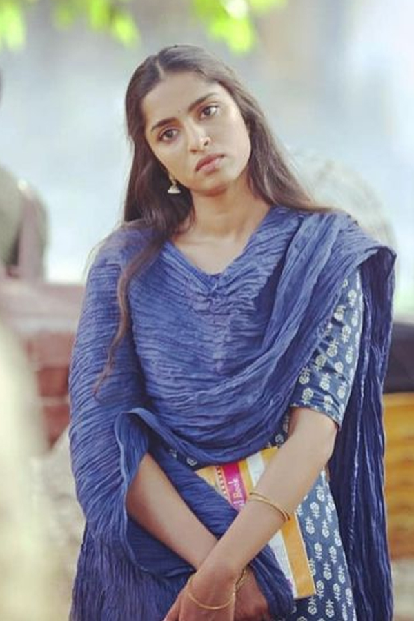 Colour Photo Movie Fame Divya Sripada Photos - Sakshi17
