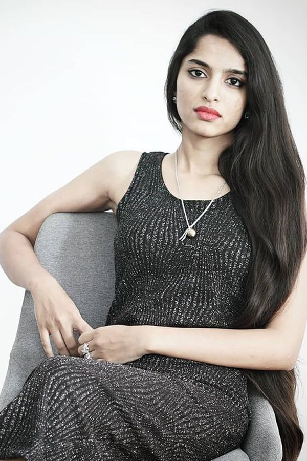Colour Photo Movie Fame Divya Sripada Photos - Sakshi36