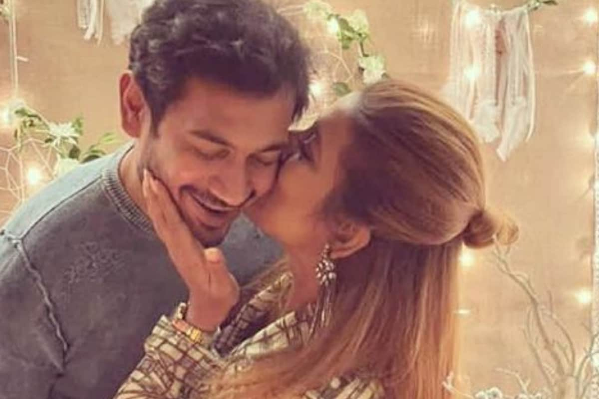 Chiranjeevi Daughter Sushmita Konidela With Husband Vishnu Prasad - Sakshi3