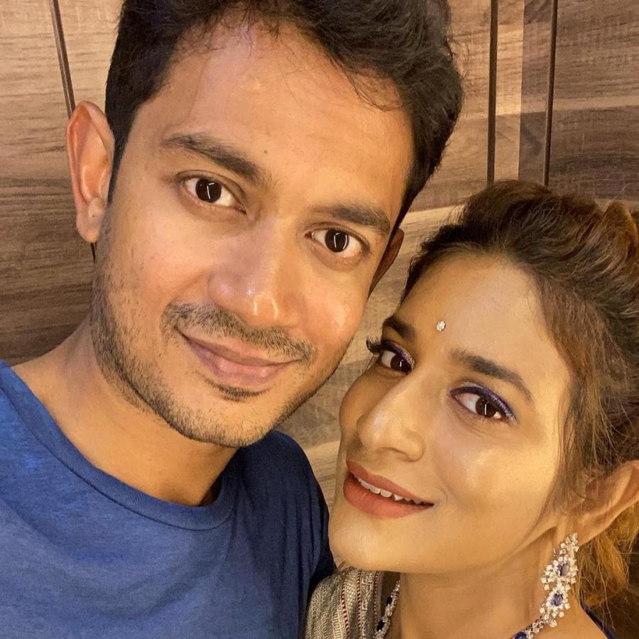 Chiranjeevi Daughter Sushmita Konidela With Husband Vishnu Prasad - Sakshi12