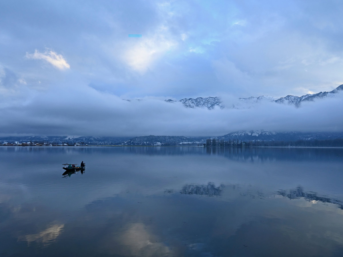 Heavy Snowfall In Jammu Kashmir Photo Gallery - Sakshi9