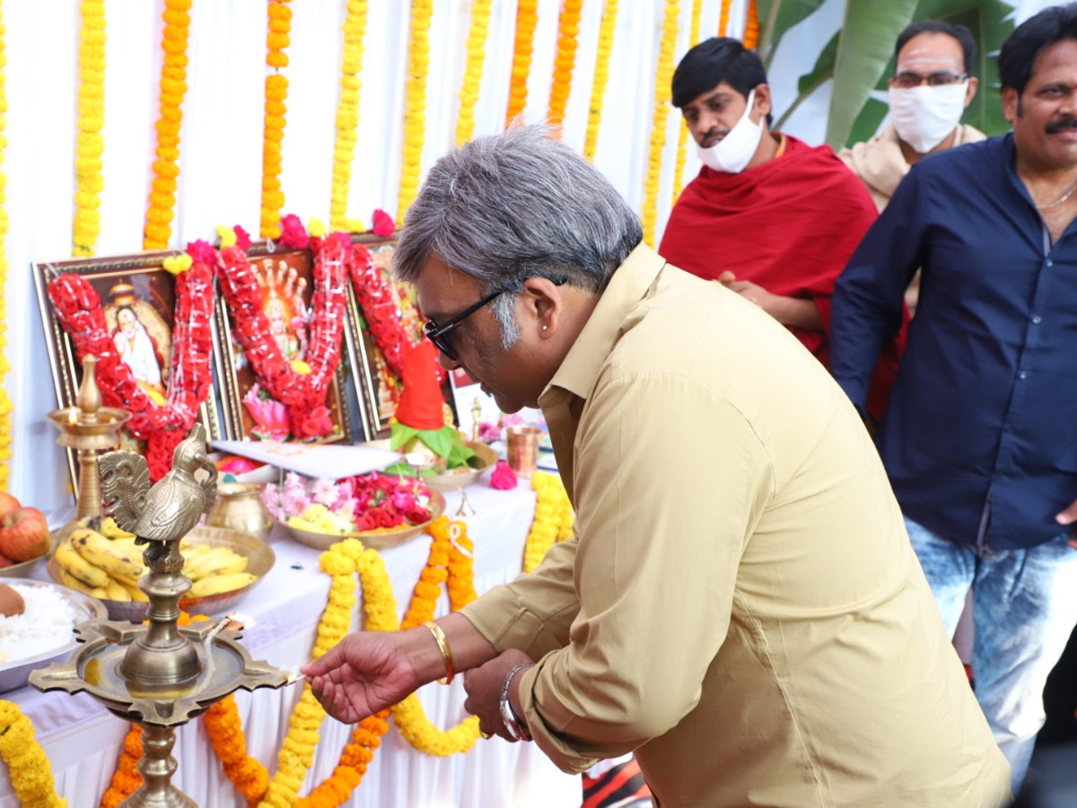 RowdyBaby Grand Pooja Ceremony in Vizag Photo Gallery - Sakshi7