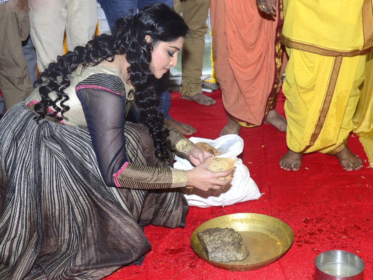 Andaru Bagundali Andulo Nenundali Movie Opening - Sakshi2