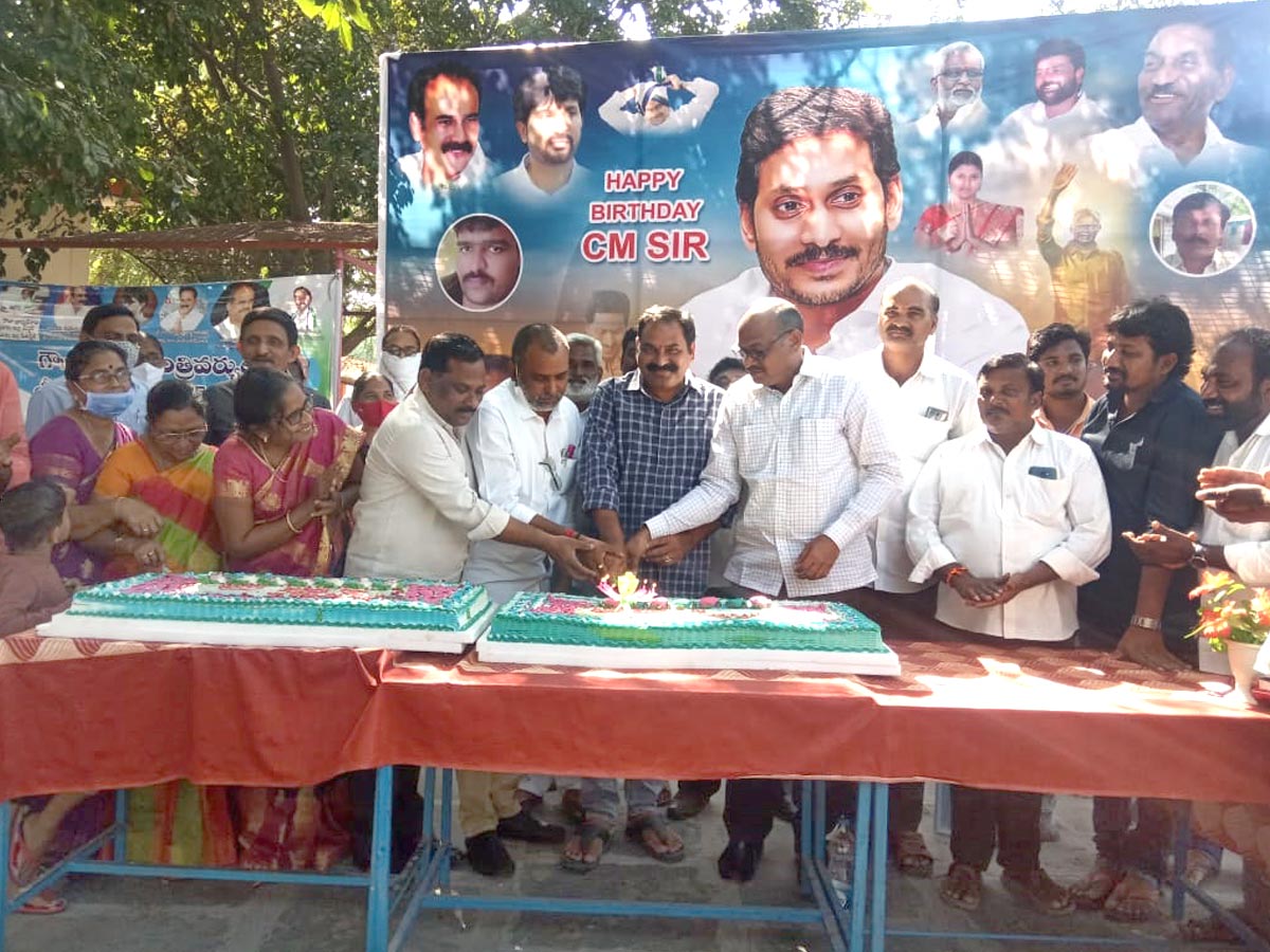 CM YS Jagan Mohan Reddy Birthday Celebrations In Andhra Pradesh - Sakshi20