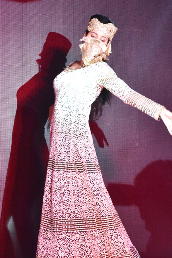 Suchir India Grand Fashion Show at Hyderabad - Sakshi20