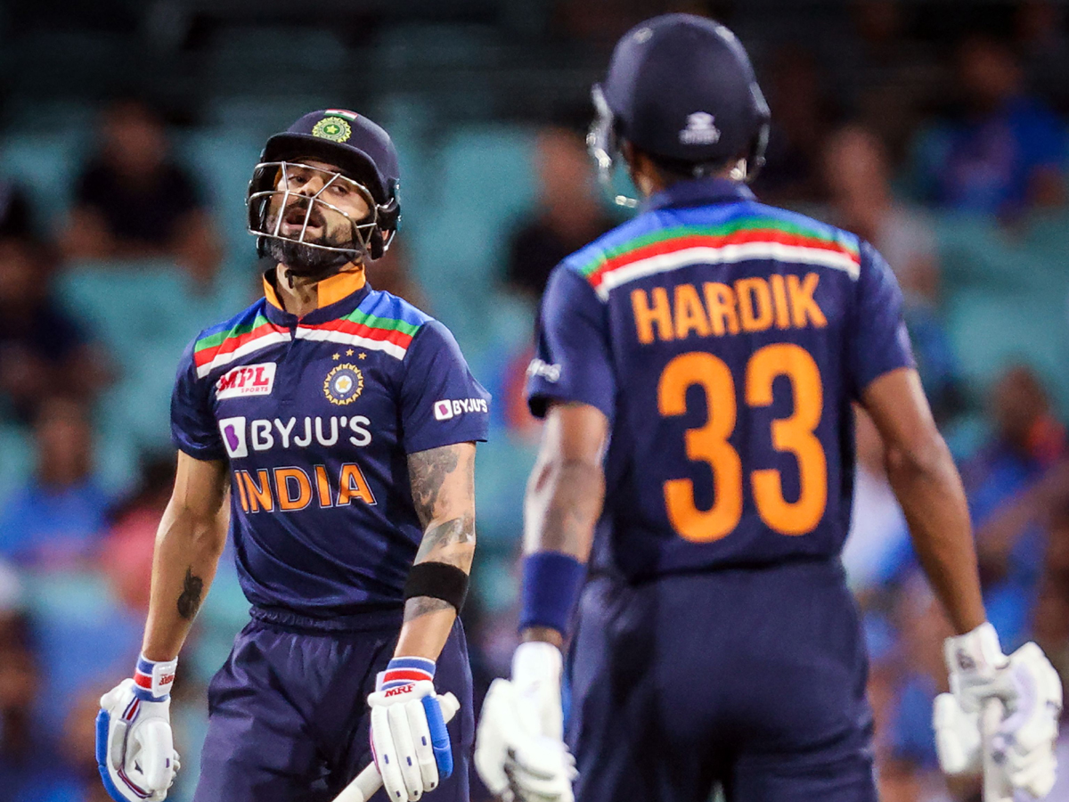 India beat Australia by 6 wickets in 2nd T20 to take series Photo Gallery - Sakshi8