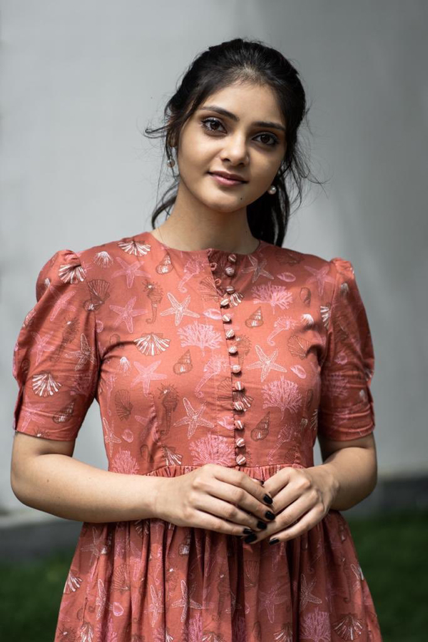 Telugu actress Rahasya Gorak Photos - Sakshi41