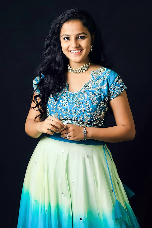 Vaishnavi Chaitanya HD Images, Photos From Instagram, The Software DevLOVEper - Sakshi13