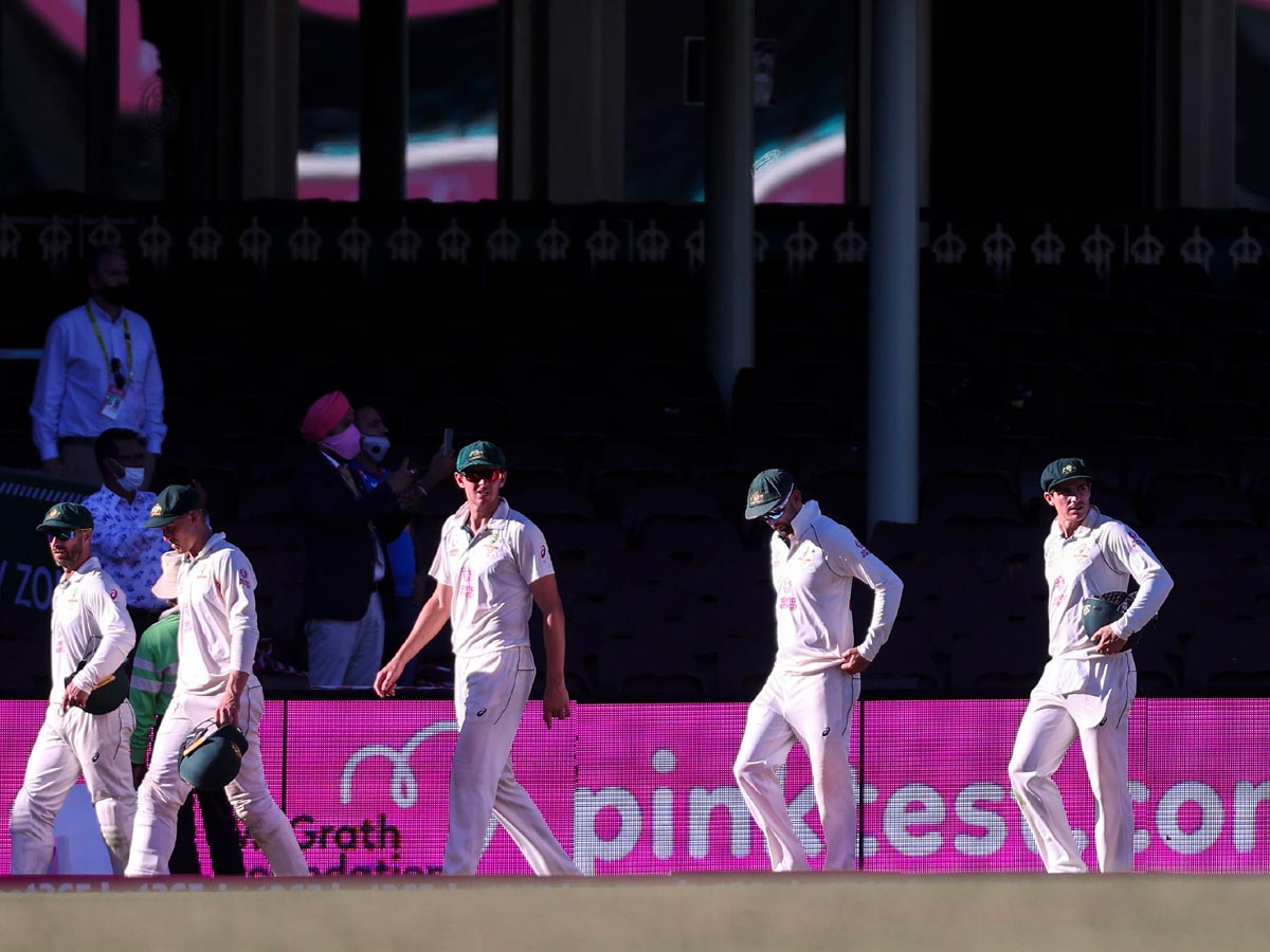 India Pulls Off Draw In Sydney Test Photo Gallery - Sakshi2