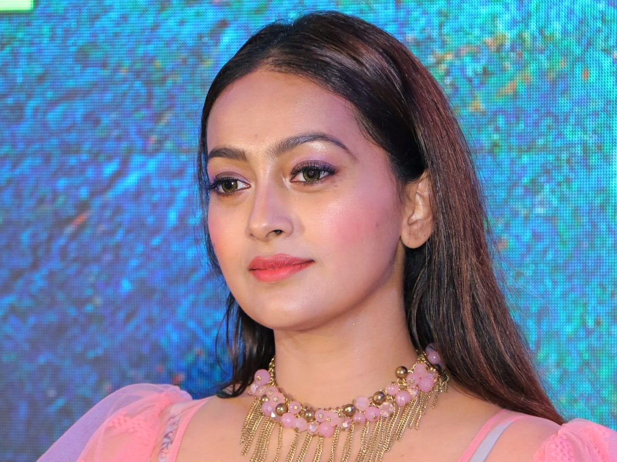 Singer Noel Sean Ex Wife Ester Noronha Photos - Sakshi7
