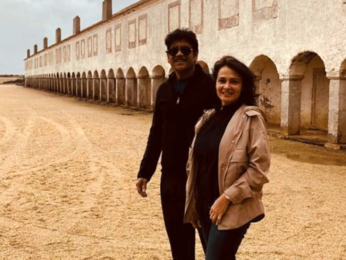 Akkineni Nagarjuna Amala Enjoying In Maldives - Sakshi7