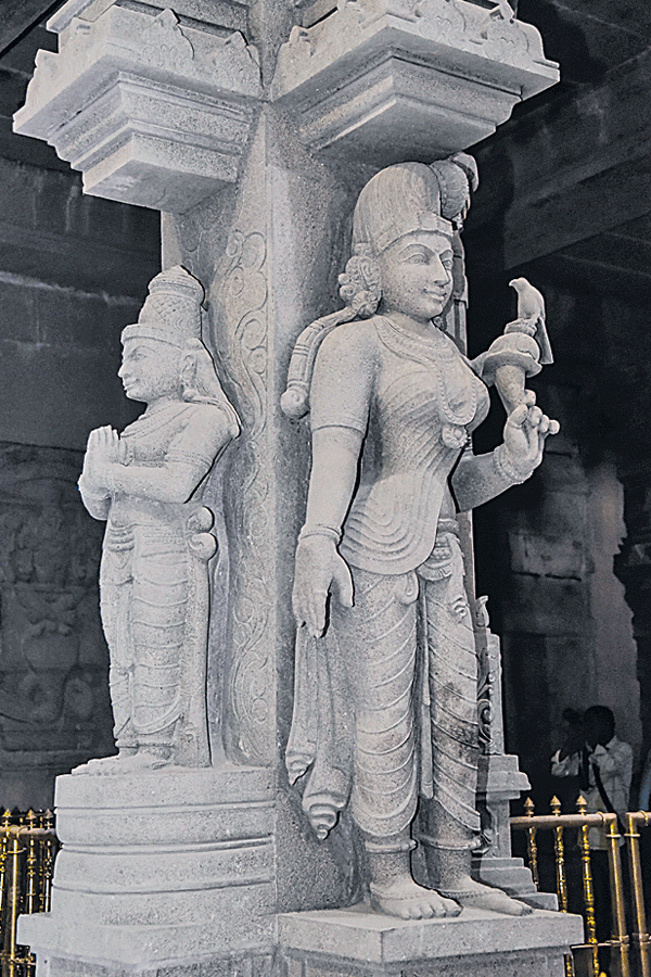 Yadadri Sri Lakshmi Narasimha Swamy Temple Special Photes - Sakshi18