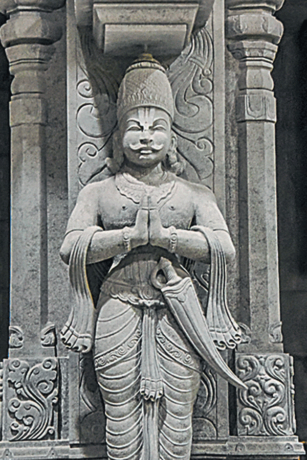Yadadri Sri Lakshmi Narasimha Swamy Temple Special Photes - Sakshi20