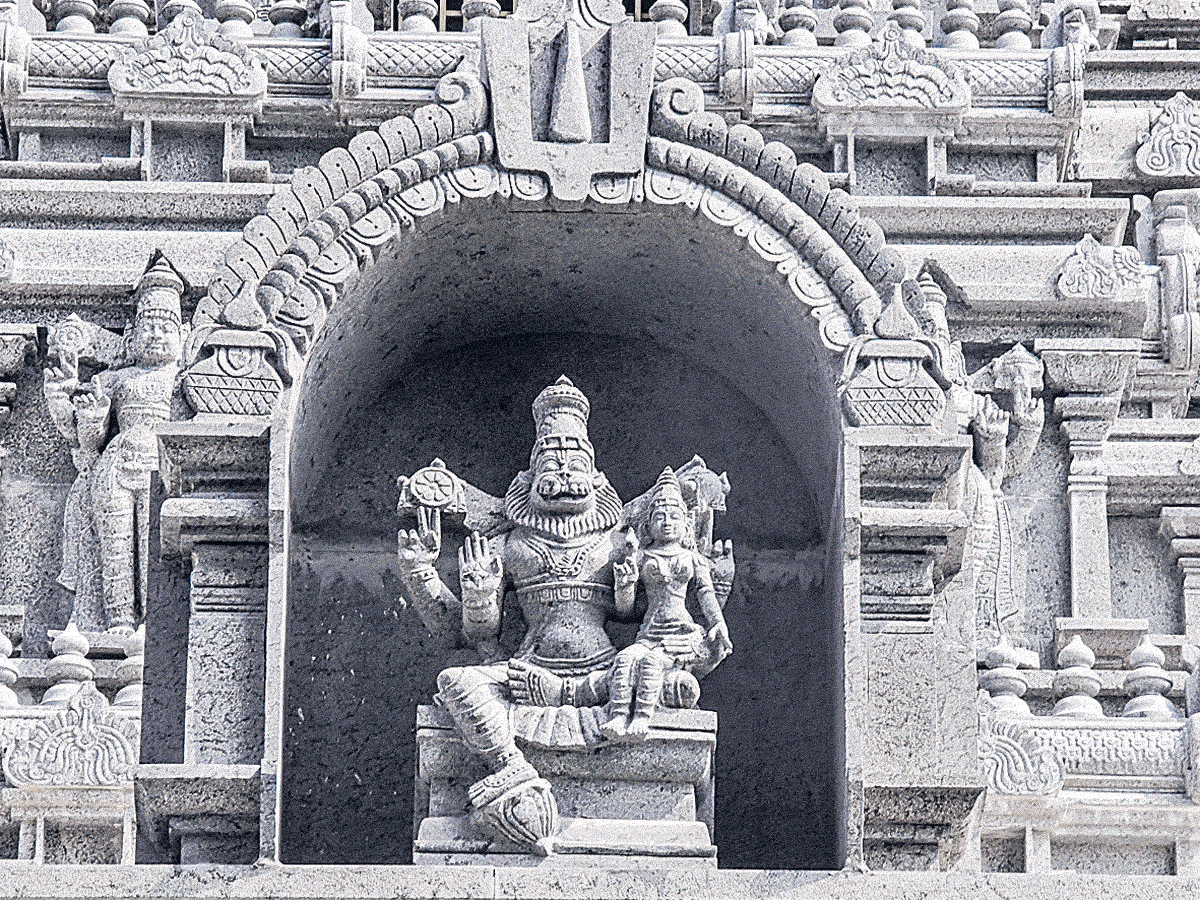 Yadadri Sri Lakshmi Narasimha Swamy Temple Special Photes - Sakshi7