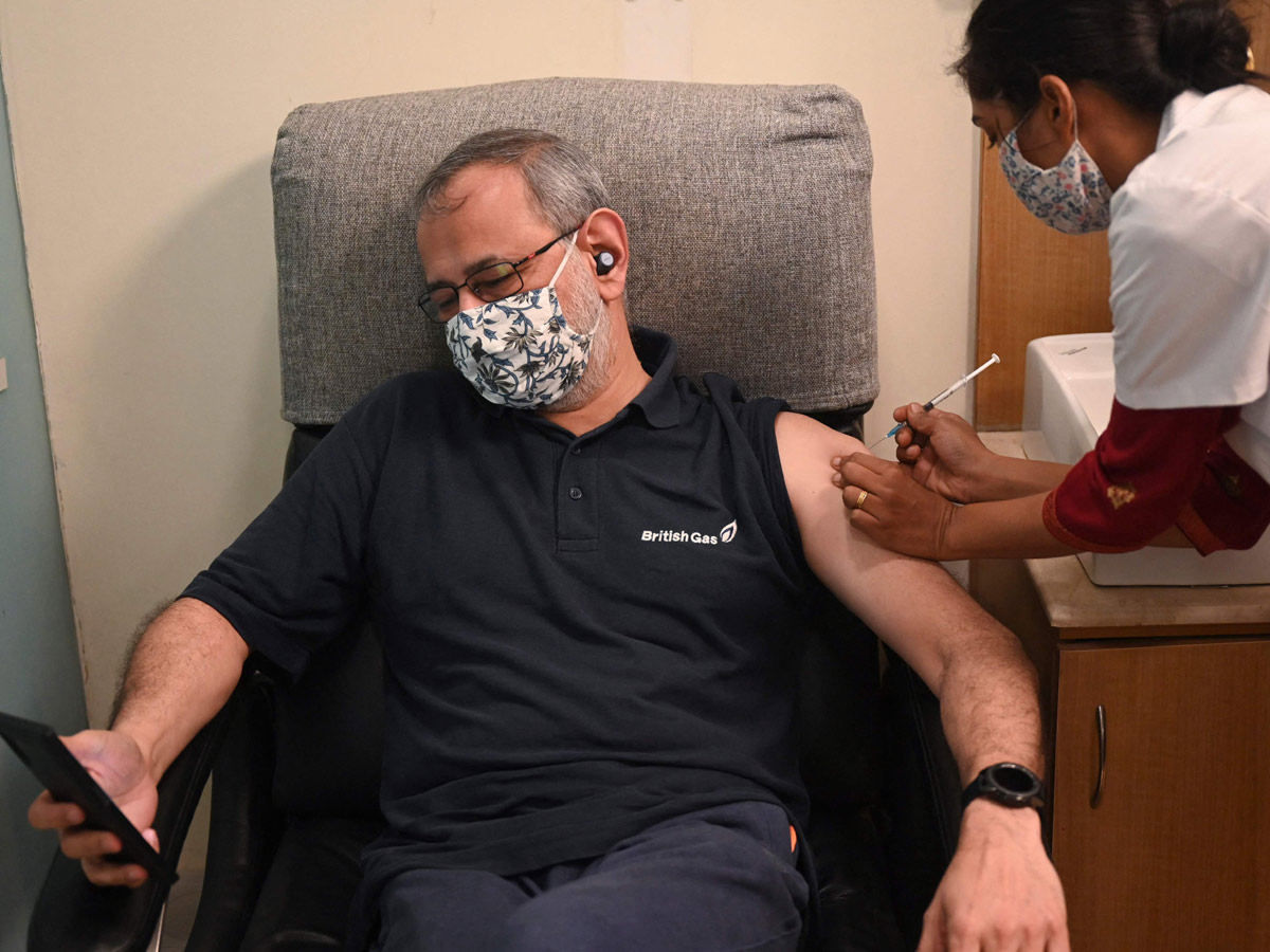 The second stage of corona vaccination Photo Gallery - Sakshi19