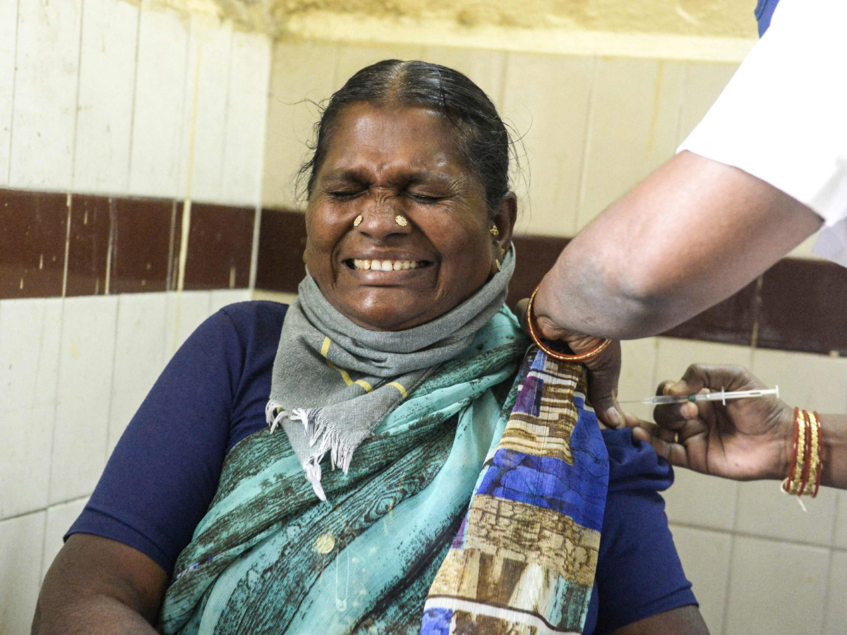 The second stage of corona vaccination Photo Gallery - Sakshi22