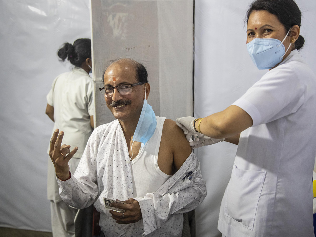 The second stage of corona vaccination Photo Gallery - Sakshi3