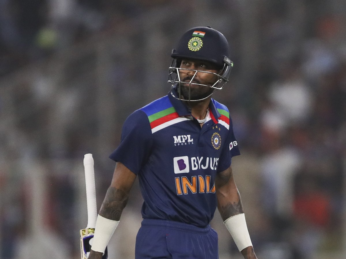 England beat India by 8 wickets in first T20 Photo Gallery - Sakshi9