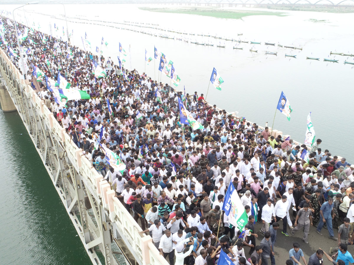 YSR Congress Party Celebrates 11th Formation Day - Sakshi22
