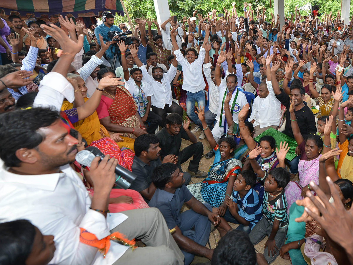 YSR Congress Party Celebrates 11th Formation Day - Sakshi10