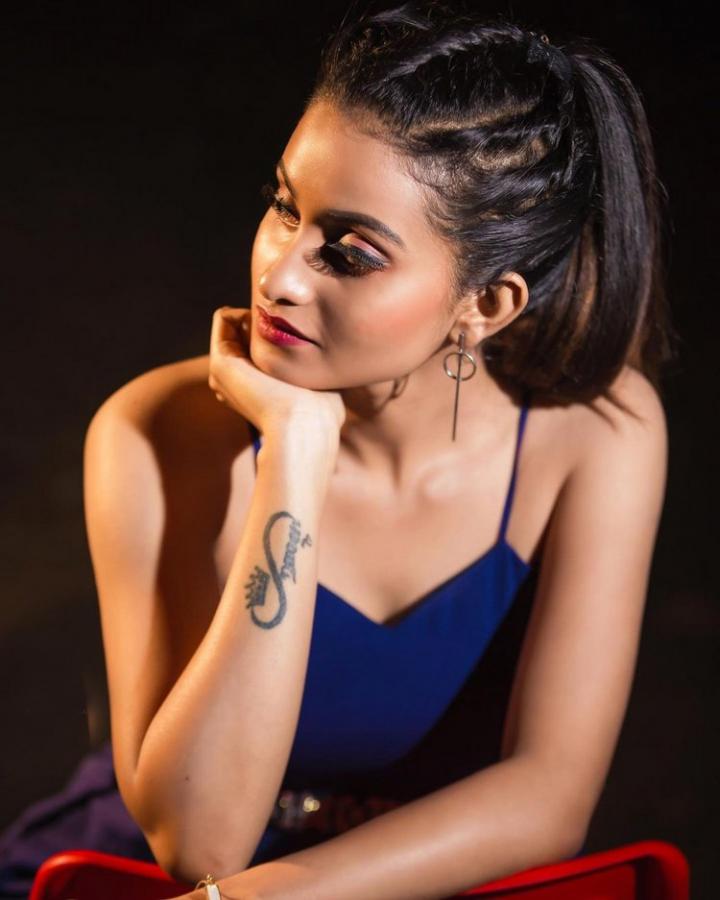 tik tok star deepika pilli photo gallery - Sakshi12