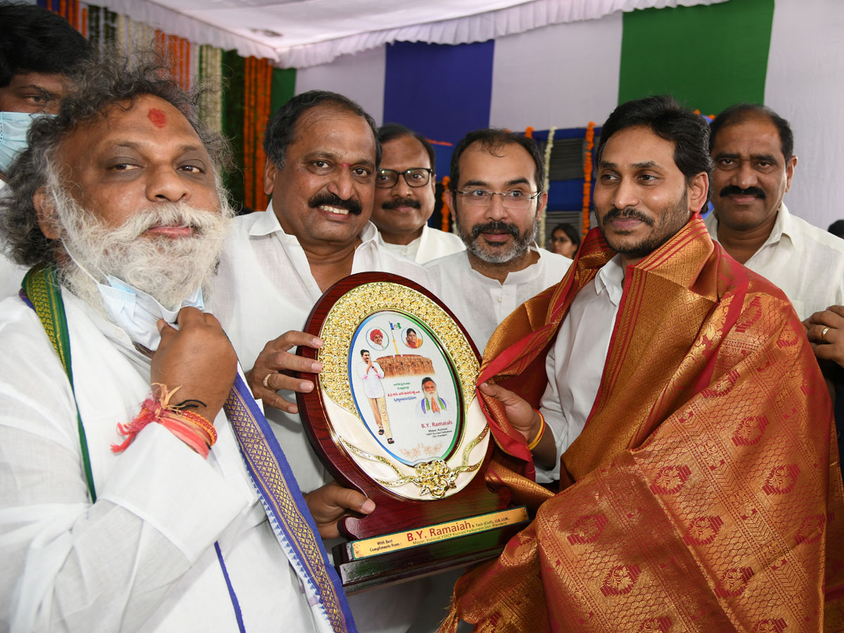Best photos of the week March 28 to April 04, 2021 Photo Gallery - Sakshi11
