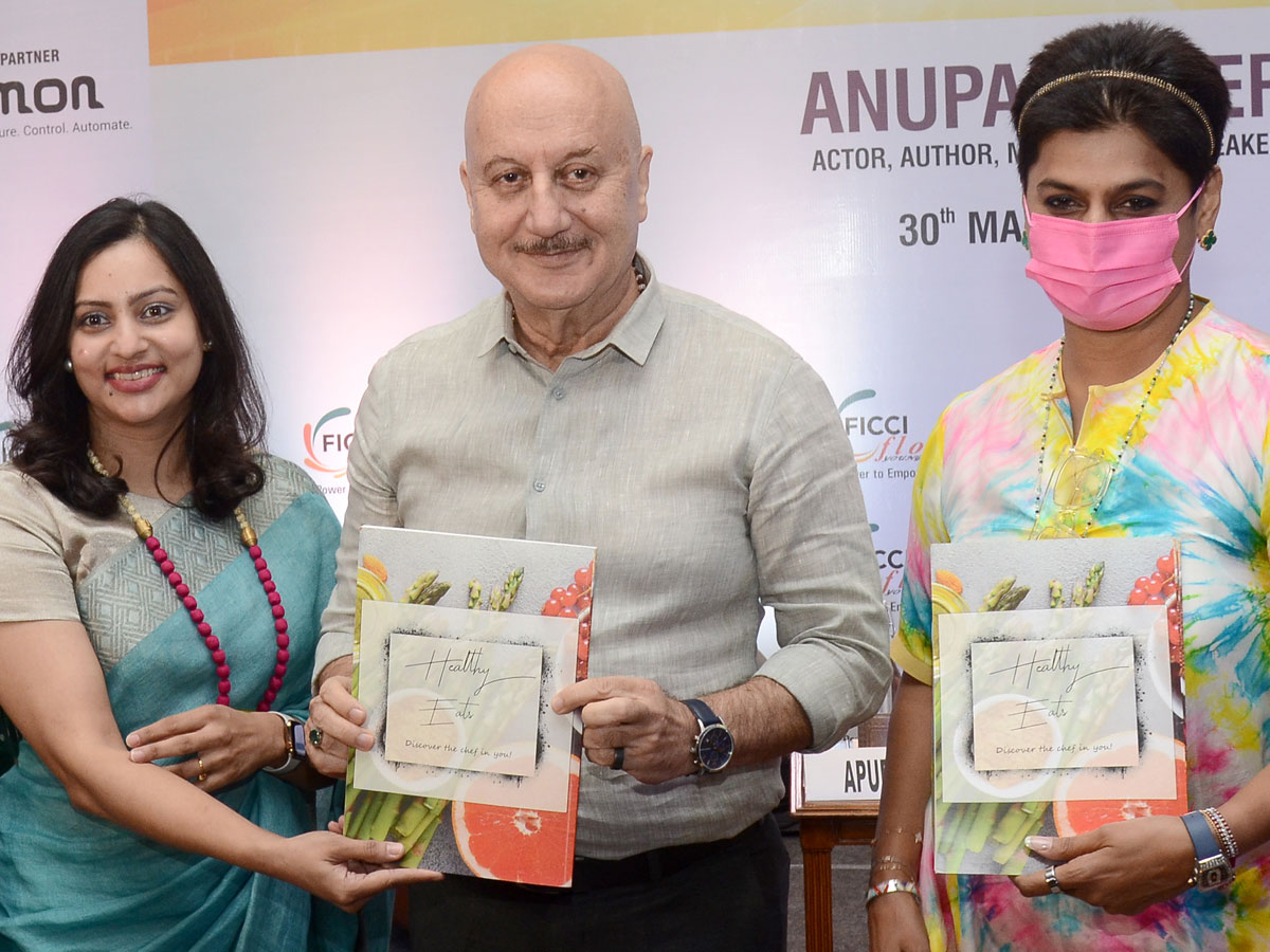 Anupam Kher addressed FLO members at their Annual General Session AT ITC KAKATAYA HOTEL, BEGUMPET Photo Gallery - Sakshi2