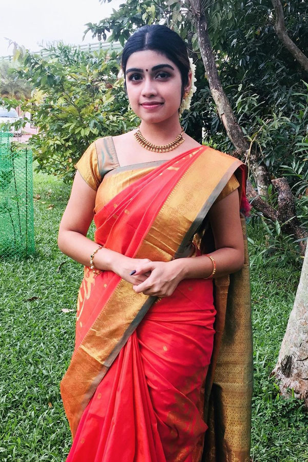 Malayalam Actress Manasa Radhakrishnan Photo Gallery - Sakshi18