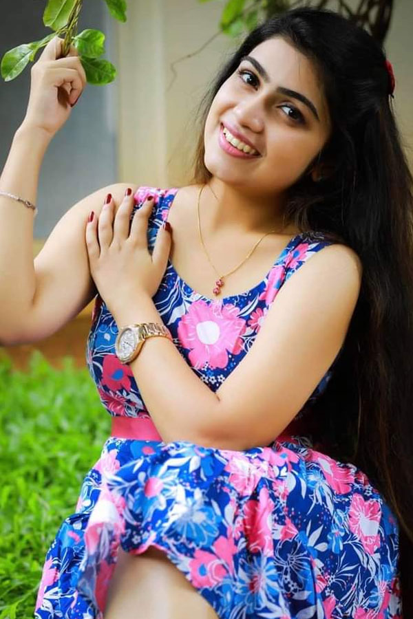 Malayalam Actress Manasa Radhakrishnan Photo Gallery - Sakshi3