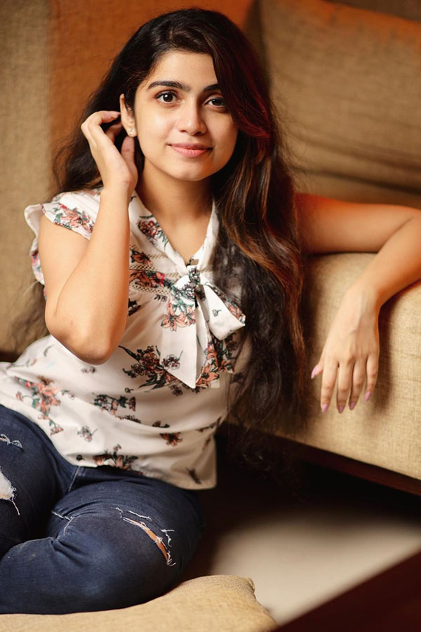 Malayalam Actress Manasa Radhakrishnan Photo Gallery - Sakshi4