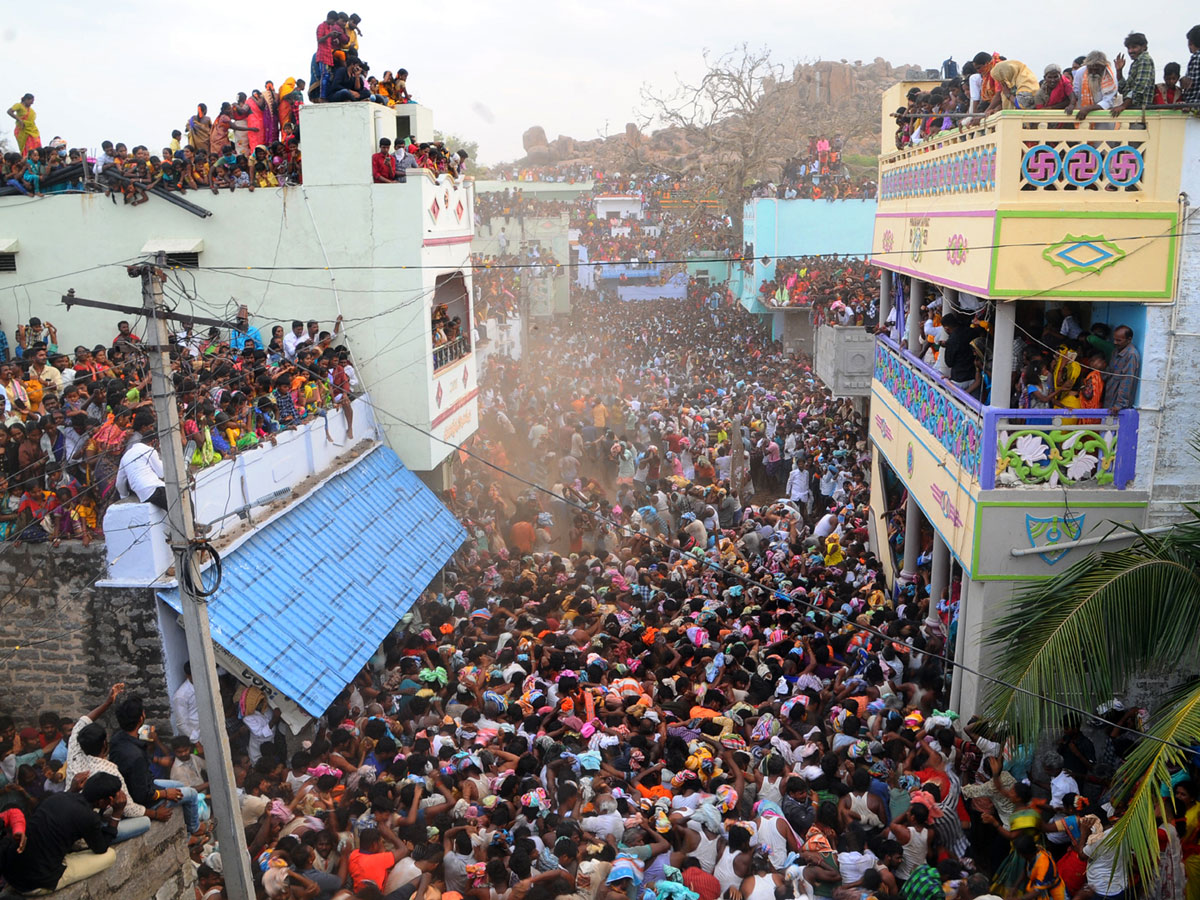 Pidakala Samaram Festival In Kairuppala Photo Gallery - Sakshi12