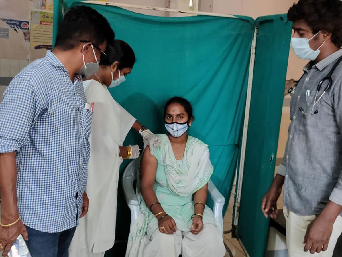 People Getting Vaccinated Photo Gallery - Sakshi5