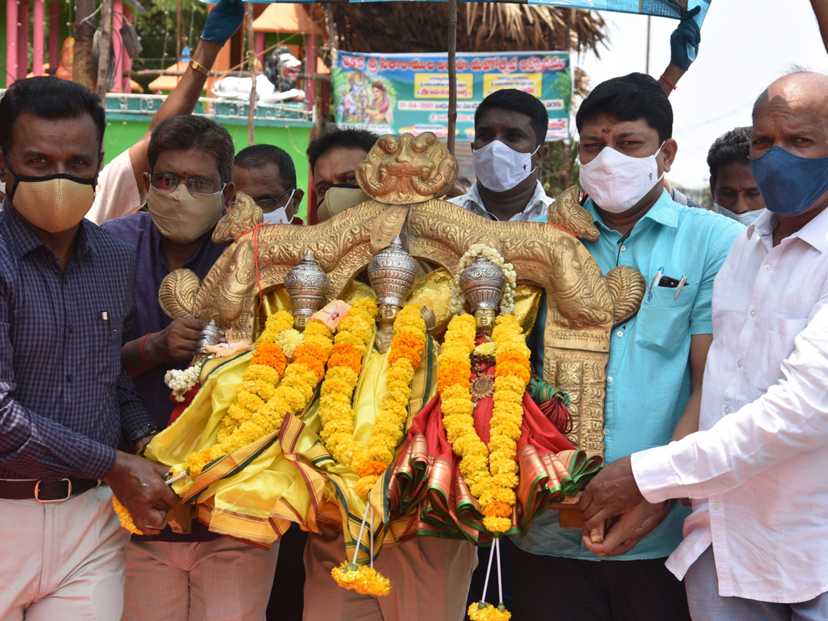 Best photos of the week April 25 to May 02, 2021 Photo Gallery - Sakshi32