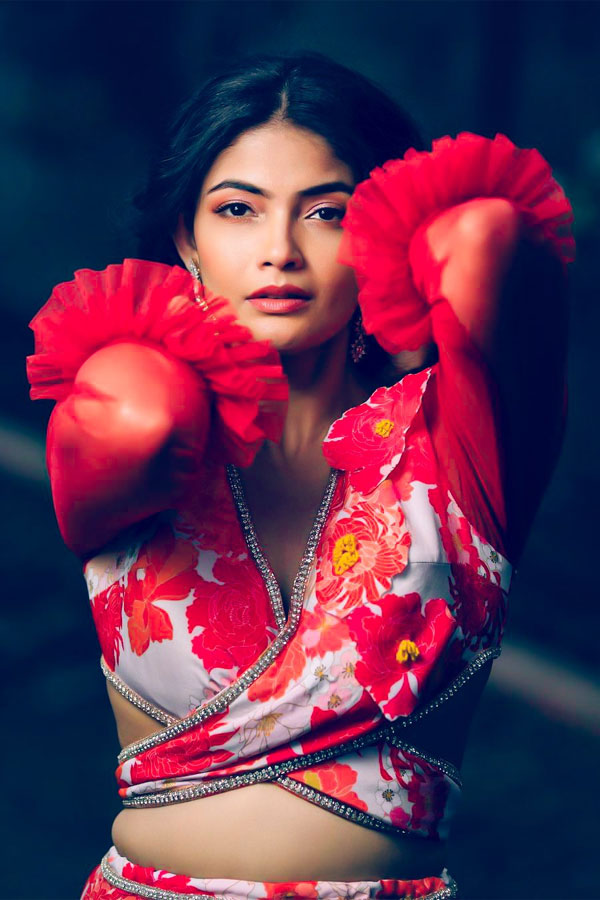 Kalpika Ganesh Photo Gallery - Sakshi5