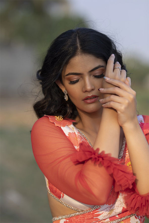 Kalpika Ganesh Photo Gallery - Sakshi8