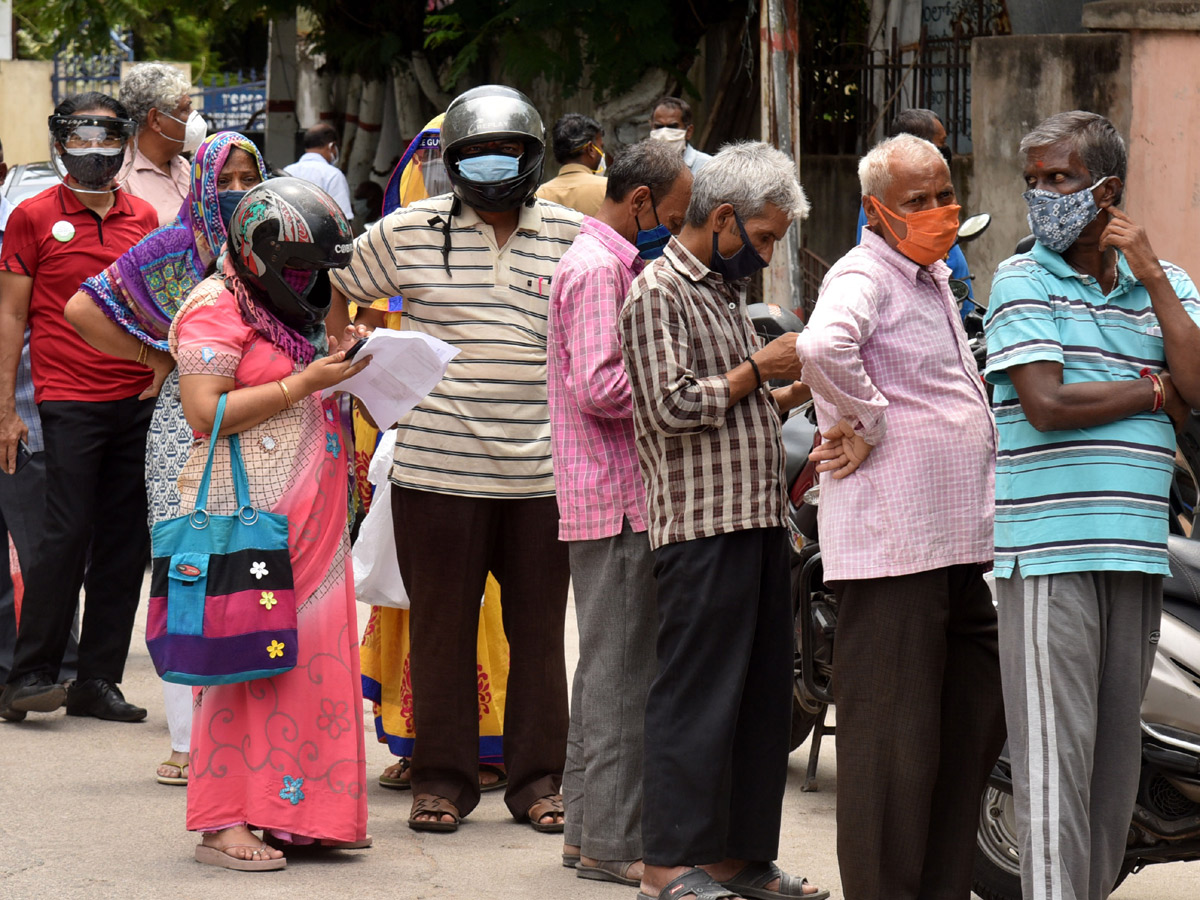 Telangana Government to Provide COVID-19 Vaccine - Sakshi42
